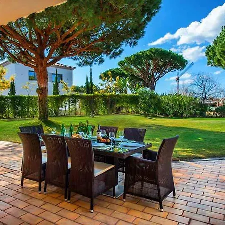 Sleeps 8 Pool Air Con T479975 Quinta do Lago