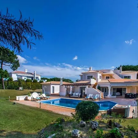 Βίλα Sleeps 8 Pool Air Con T479975